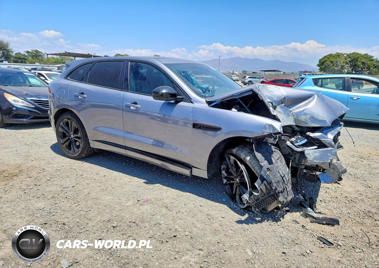 2025 Jaguar F-Pace R-Dynamic S VIN:SADCT2FU4SA753915 - 4