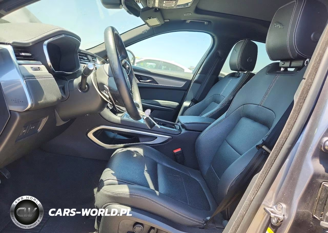 2025 Jaguar F-Pace R-Dynamic S VIN:SADCT2FU4SA753915 - 7