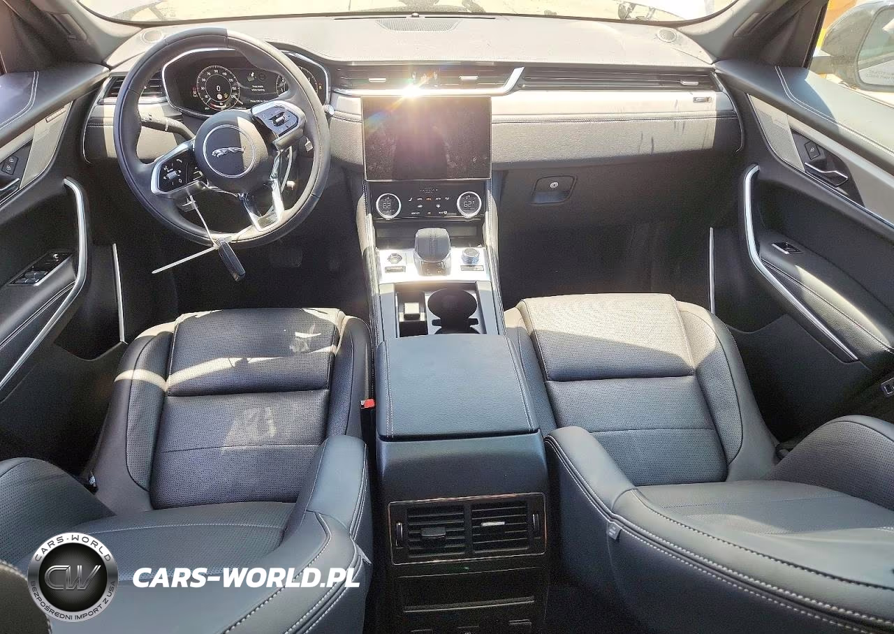 2025 Jaguar F-Pace R-Dynamic S VIN:SADCT2FU4SA753915 - 8
