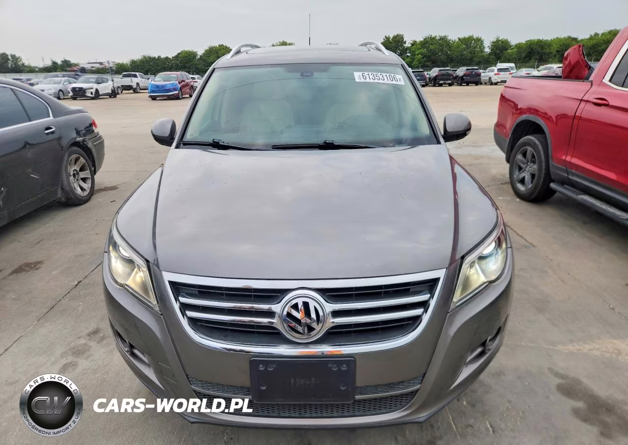 2011 Volkswagen Tiguan S VIN:WVGAV7AX9BW521465 - 5