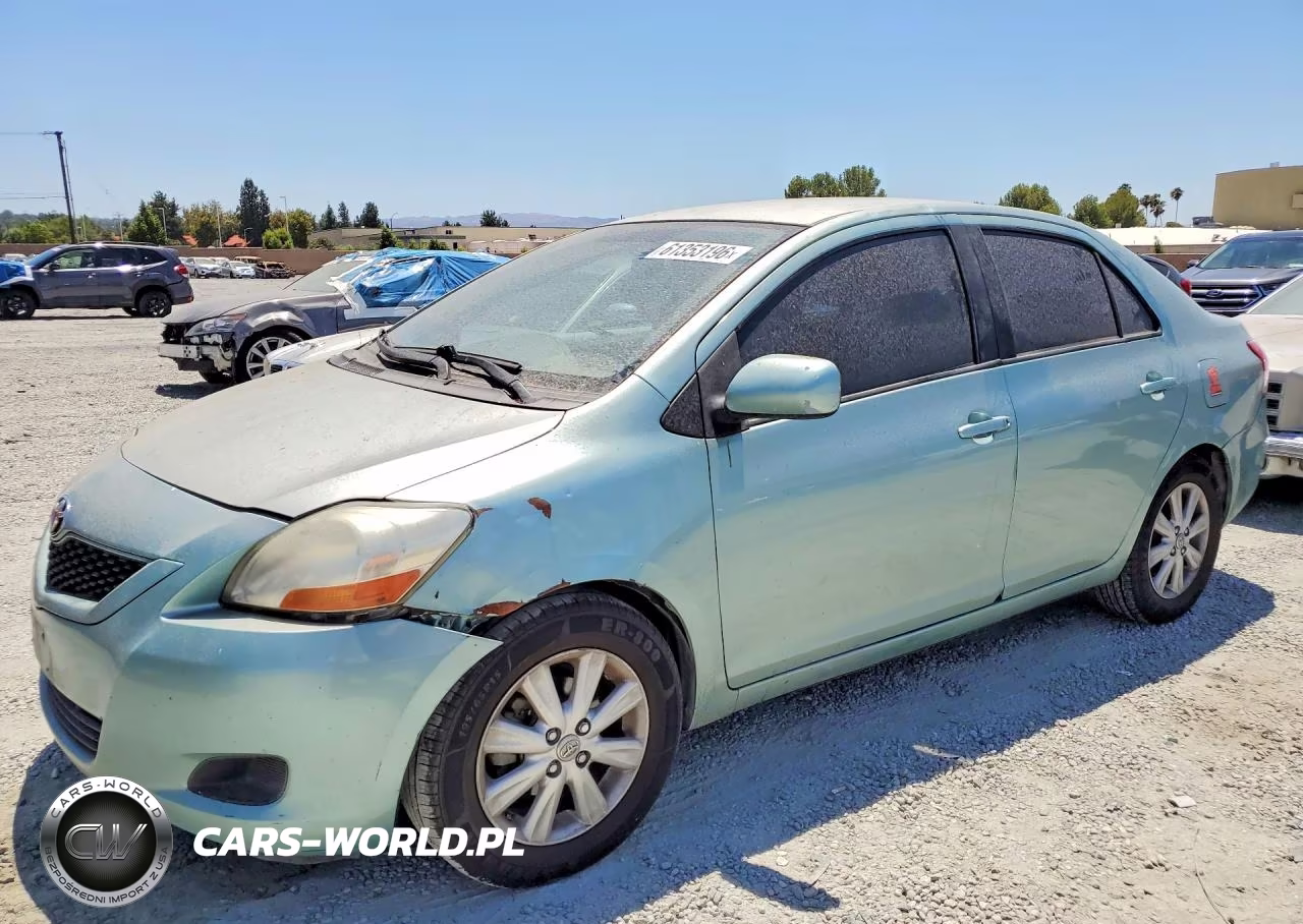 2009 Toyota Yaris Base