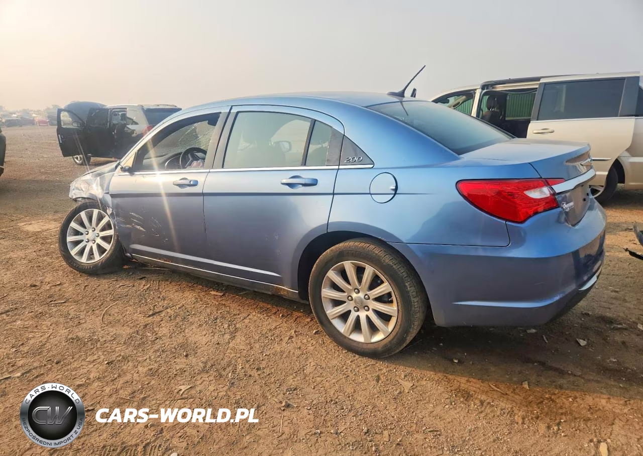 2011 Chrysler 200 Touring VIN:1C3BC1FB6BN602460 - 2
