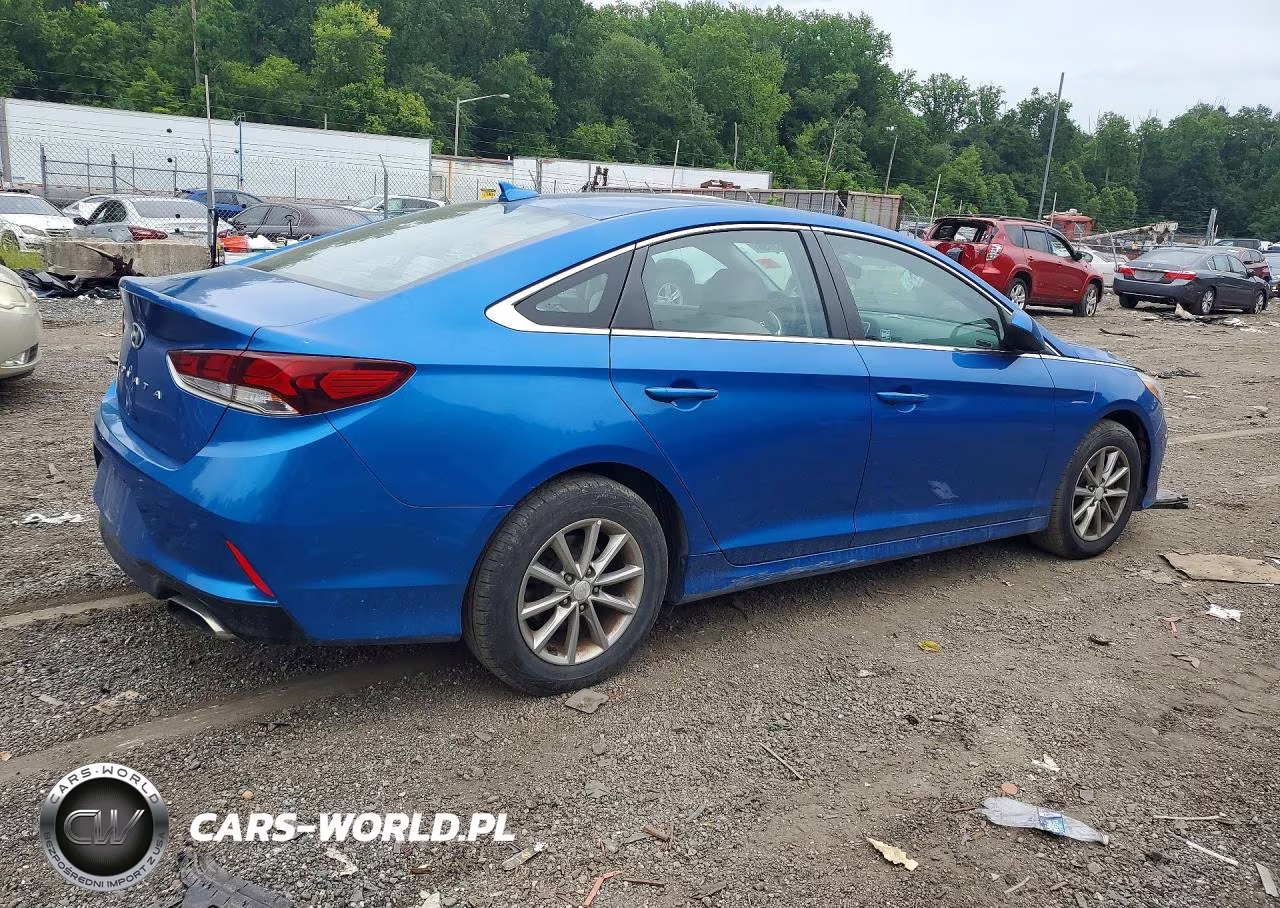 2018 Hyundai Sonata Se VIN:5NPE24AF4JH614886 - 3