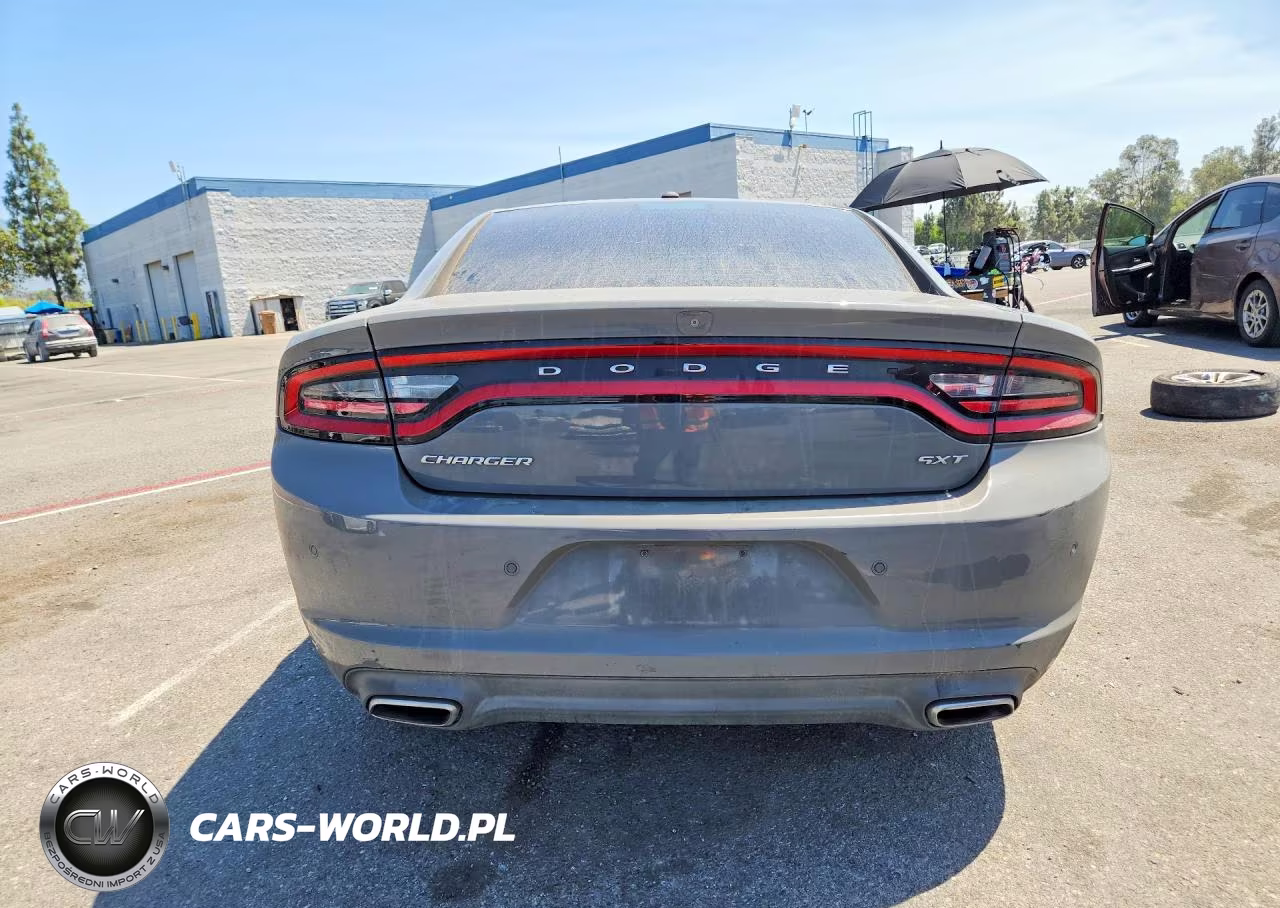 2018 Dodge Charger Sxt VIN:2C3CDXBG9JH197028 - 6