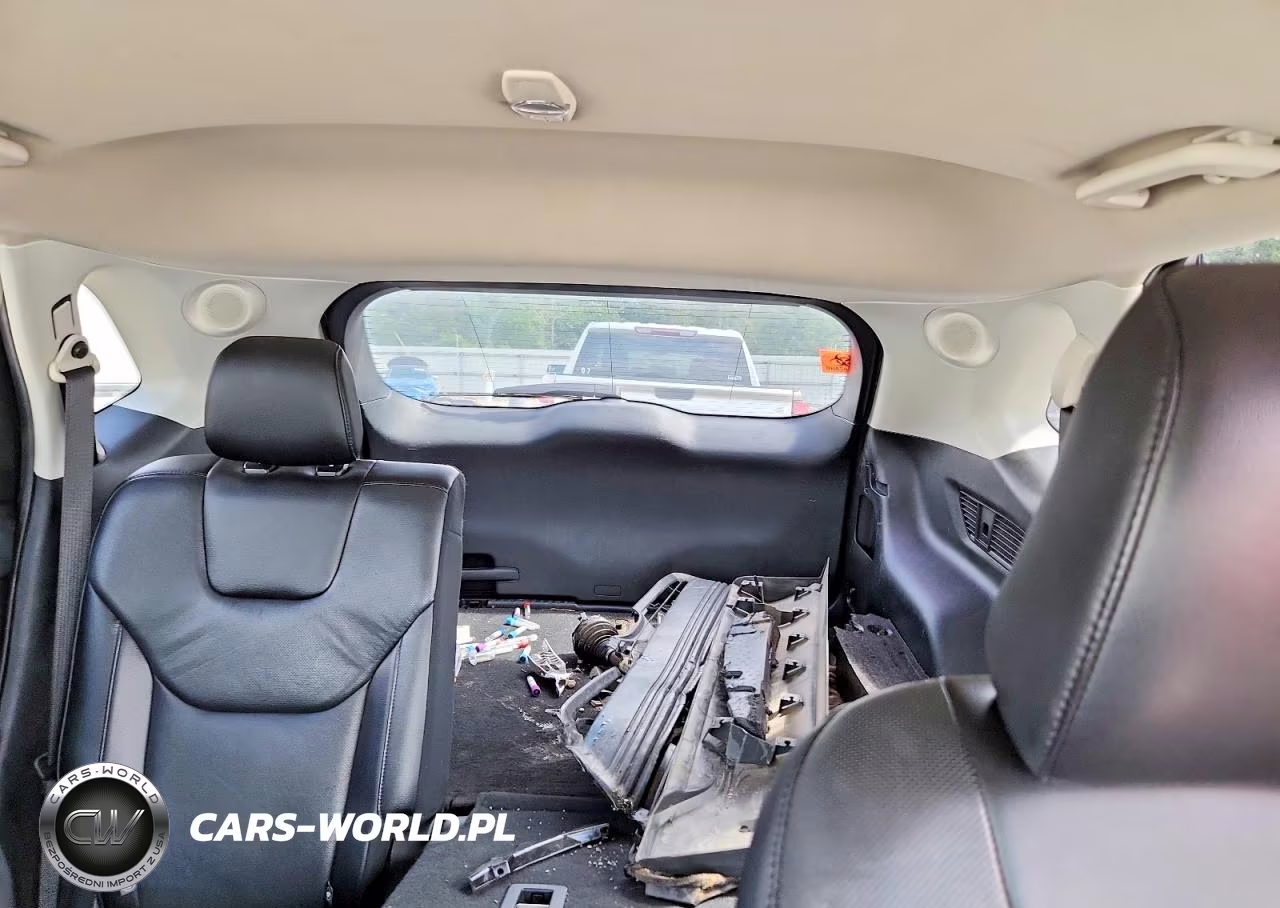 2022 Ford Edge Titanium VIN:2FMPK4K94NBA93375 - 10
