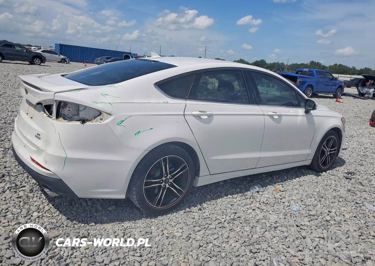 2019 Ford Fusion Se VIN:3FA6P0HD0KR161972 - 3