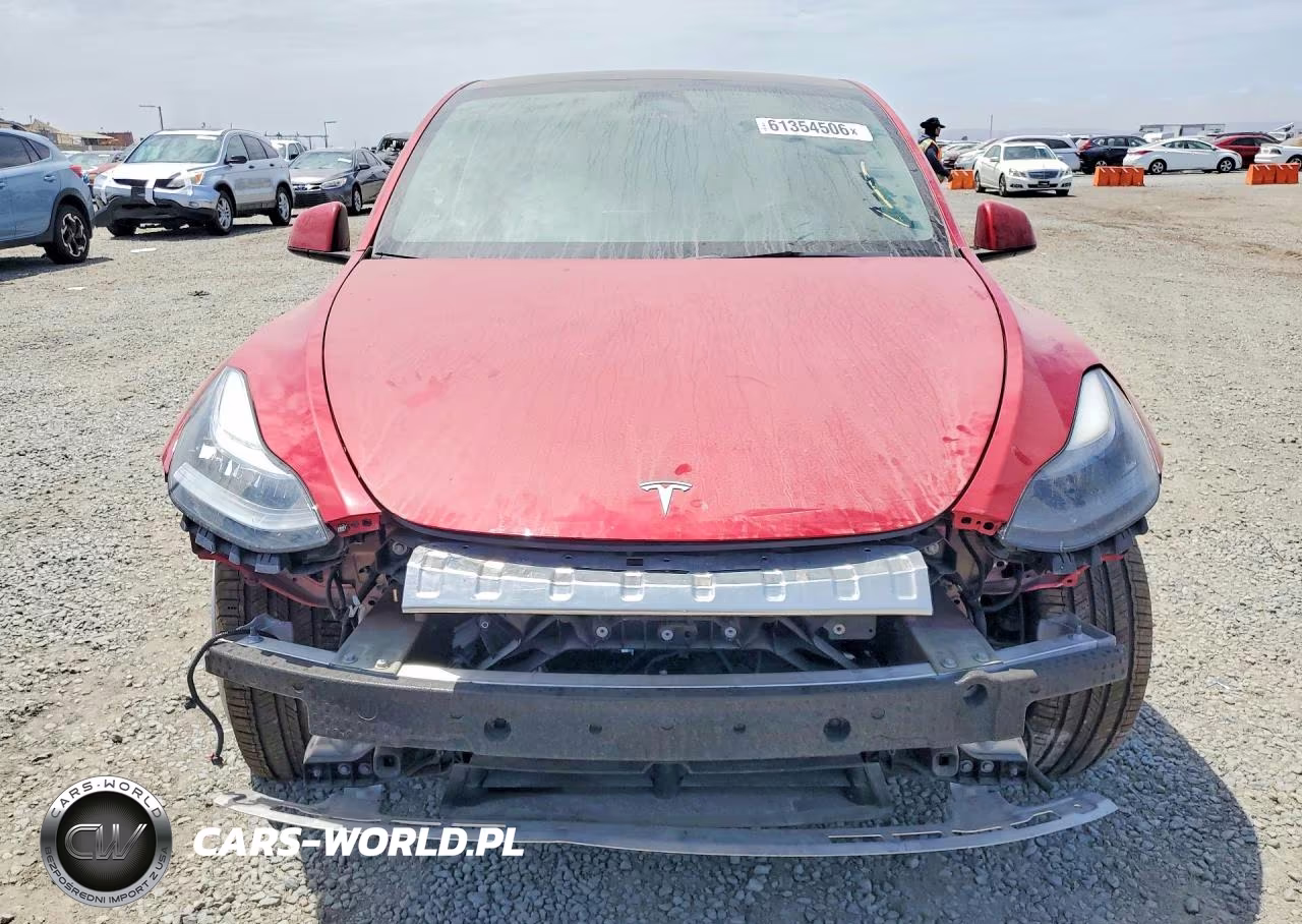 2023 Tesla Model Y VIN:7SAYGDEE7PF601611 - 5