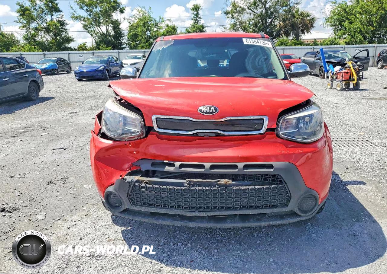 2014 Kia Soul + VIN:KNDJP3A56E7743613 - 5