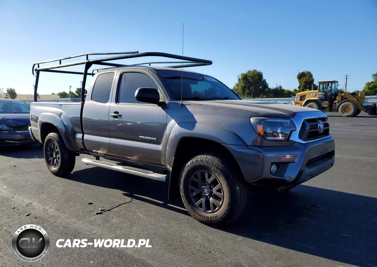 2014 Toyota Tacoma Prerunner Access Cab VIN:5TFTX4GNXEX035161 - 4