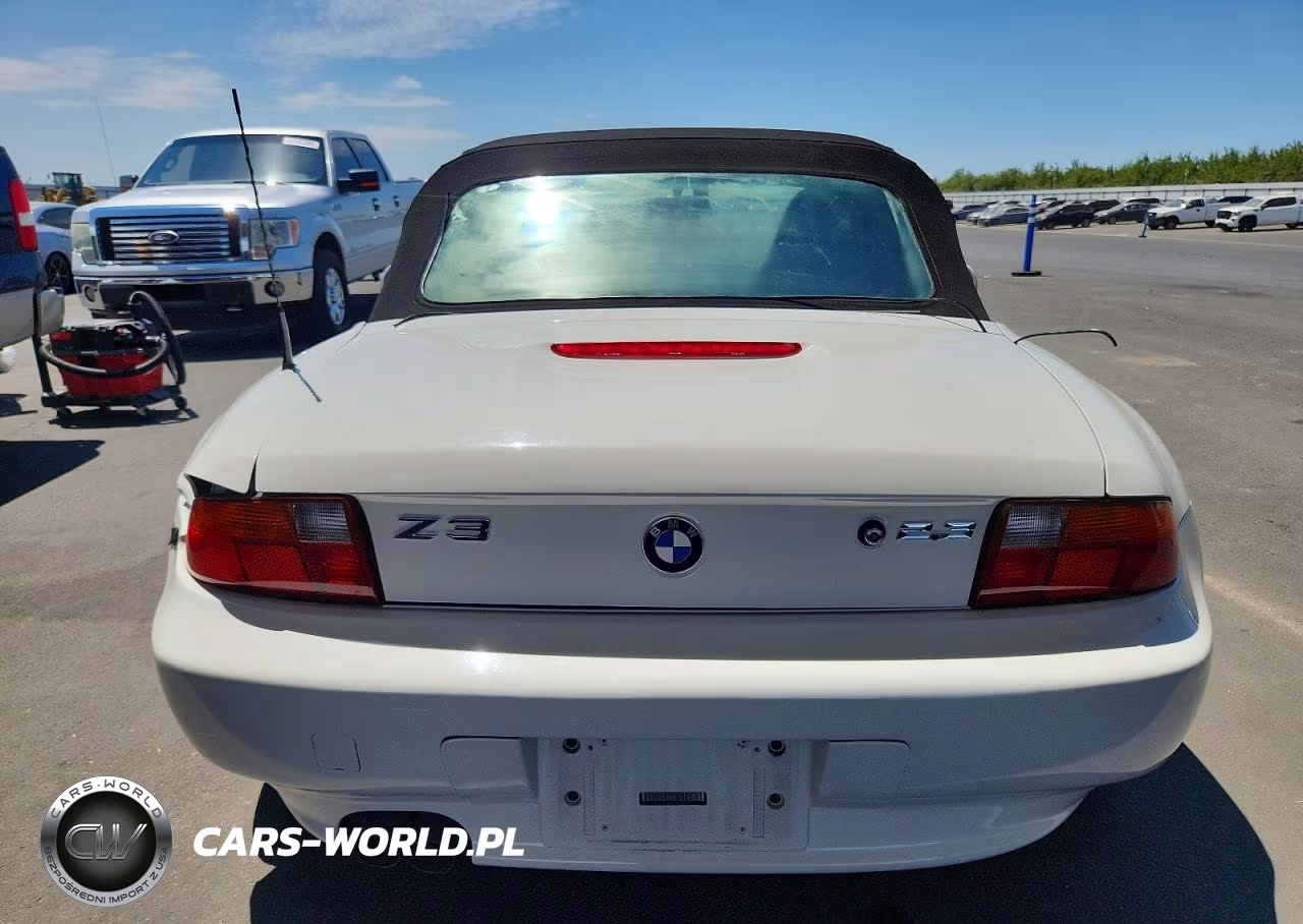 1999 BMW Z3 2.3 VIN:4USCH9333XLG01523 - 10