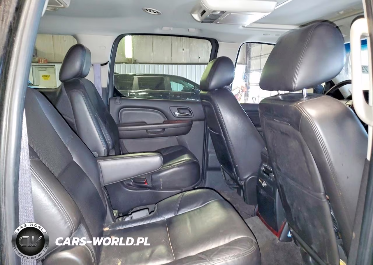 2011 Cadillac Escalade Esv Premium VIN:1GYS4JEF5BR147245 - 11