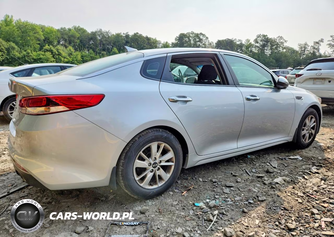 2016 Kia Optima Lx VIN:KNAGT4L30G5110396 - 3