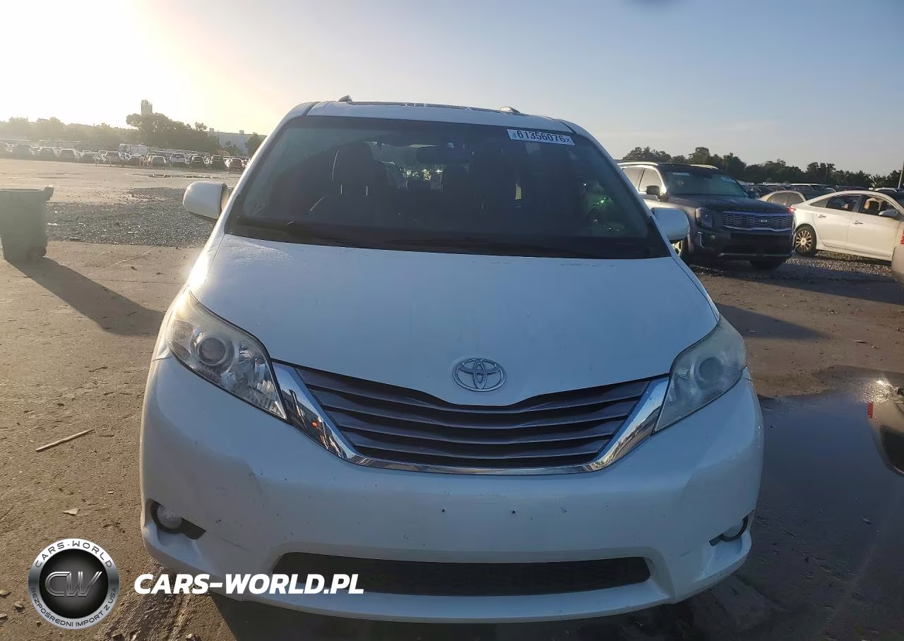 2017 Toyota Sienna Xle 8-Passenger VIN:5TDYZ3DC3HS833783 - 5