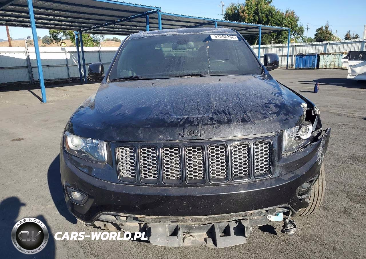 2015 Jeep Grand Cherokee Laredo VIN:1C4RJFAG0FC638257 - 5