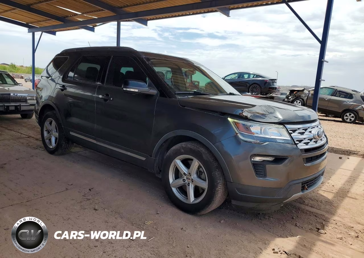 2018 Ford Explorer Xlt VIN:1FM5K7D80JGC28531 - 4