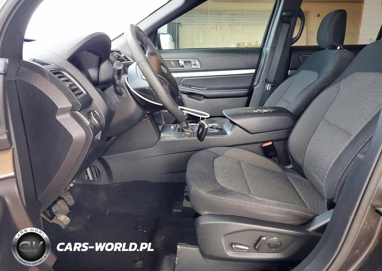 2018 Ford Explorer Xlt VIN:1FM5K7D80JGC28531 - 7