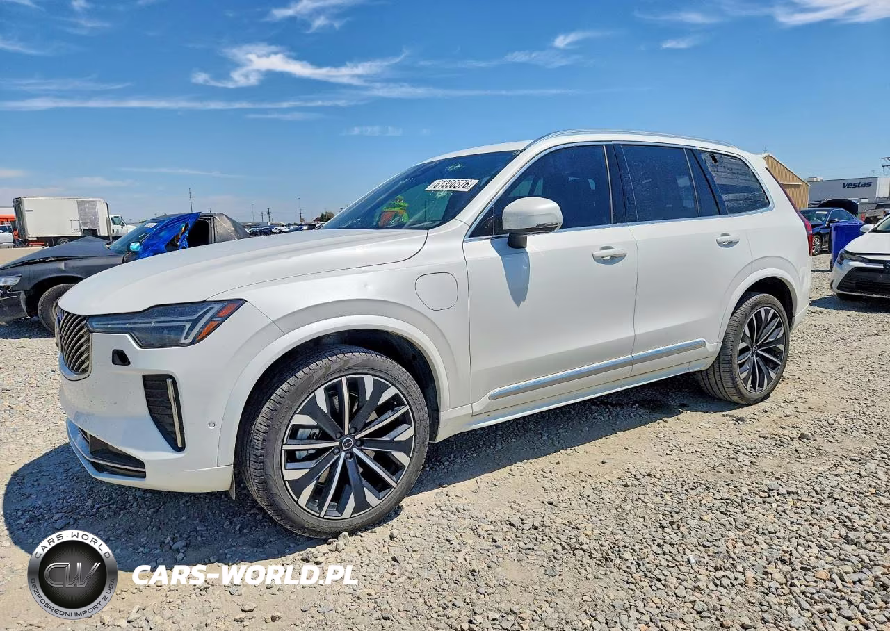 2025 Volvo Xc90 Ultra – zdjęcie 1 z 13