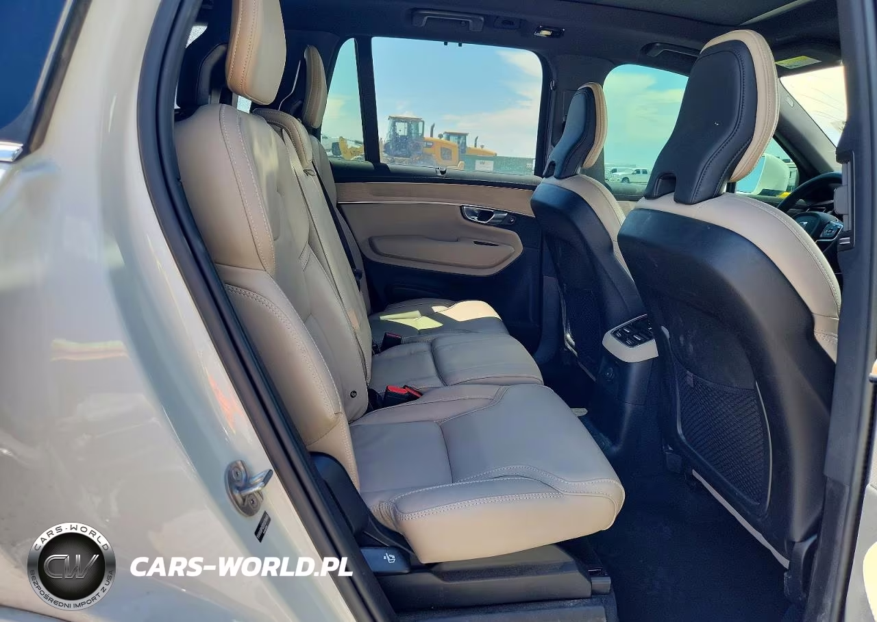 2025 Volvo Xc90 Ultra VIN:YV4H60PG2S1376665 - 11