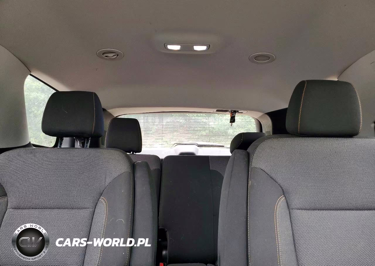 2020 Chevrolet Traverse Lt VIN:1GNERGKW7LJ324719 - 10