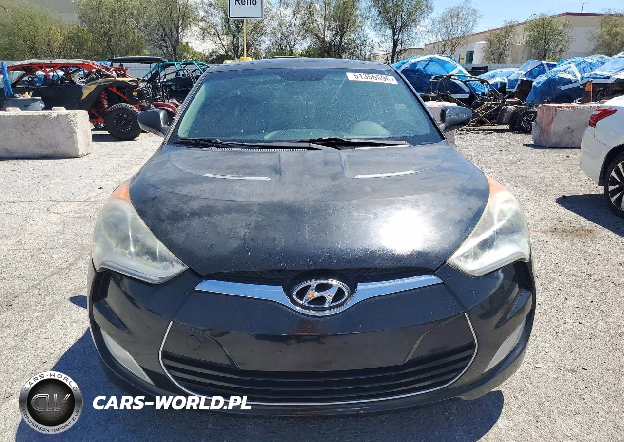 2013 Hyundai Veloster Base VIN:KMHTC6AD1DU157247 - 5