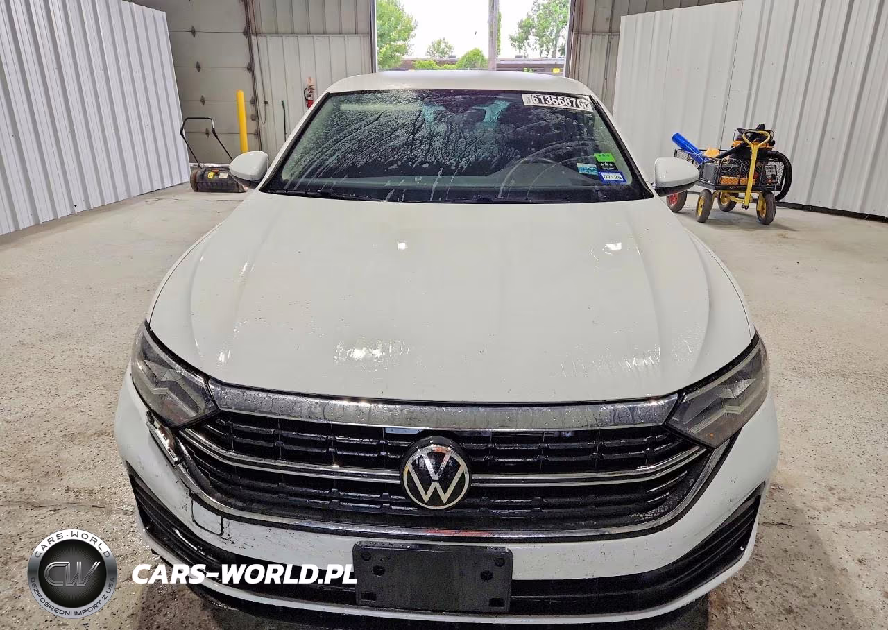 2024 Volkswagen Jetta S VIN:3VW5M7BU8RM095840 - 5