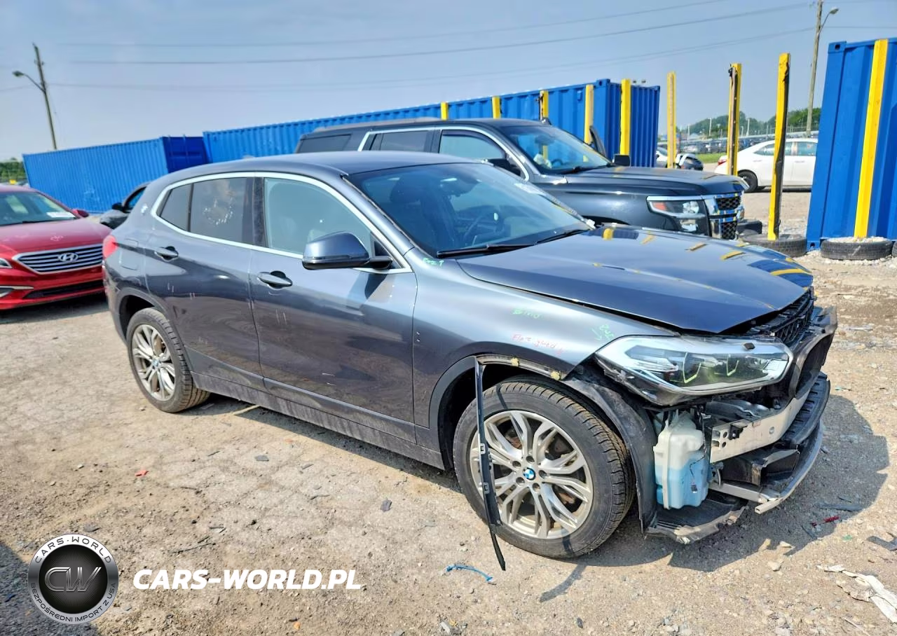 2018 BMW X2 xDrive28I VIN:WBXYJ5C36JEF78696 - 4