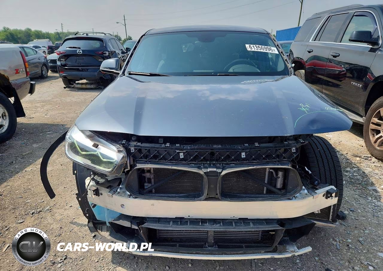 2018 BMW X2 xDrive28I VIN:WBXYJ5C36JEF78696 - 5