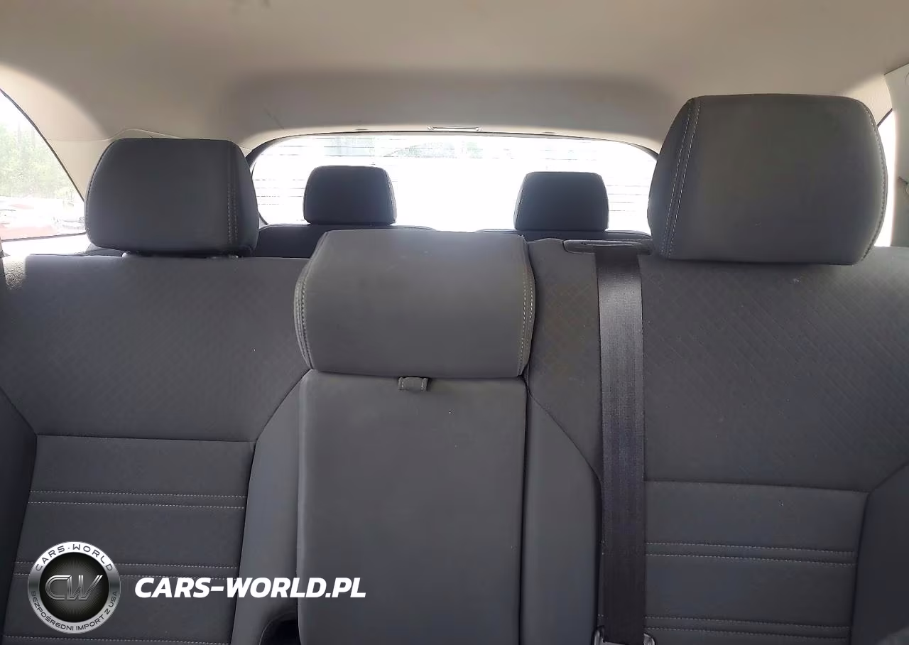 2016 Kia Sorento Lx V6 VIN:5XYPG4A51GG174109 - 10