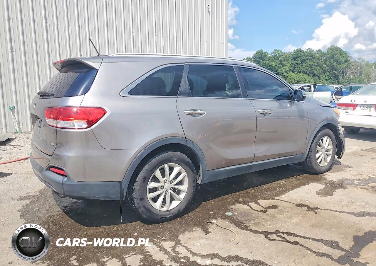 2016 Kia Sorento Lx V6 VIN:5XYPG4A51GG174109 - 3
