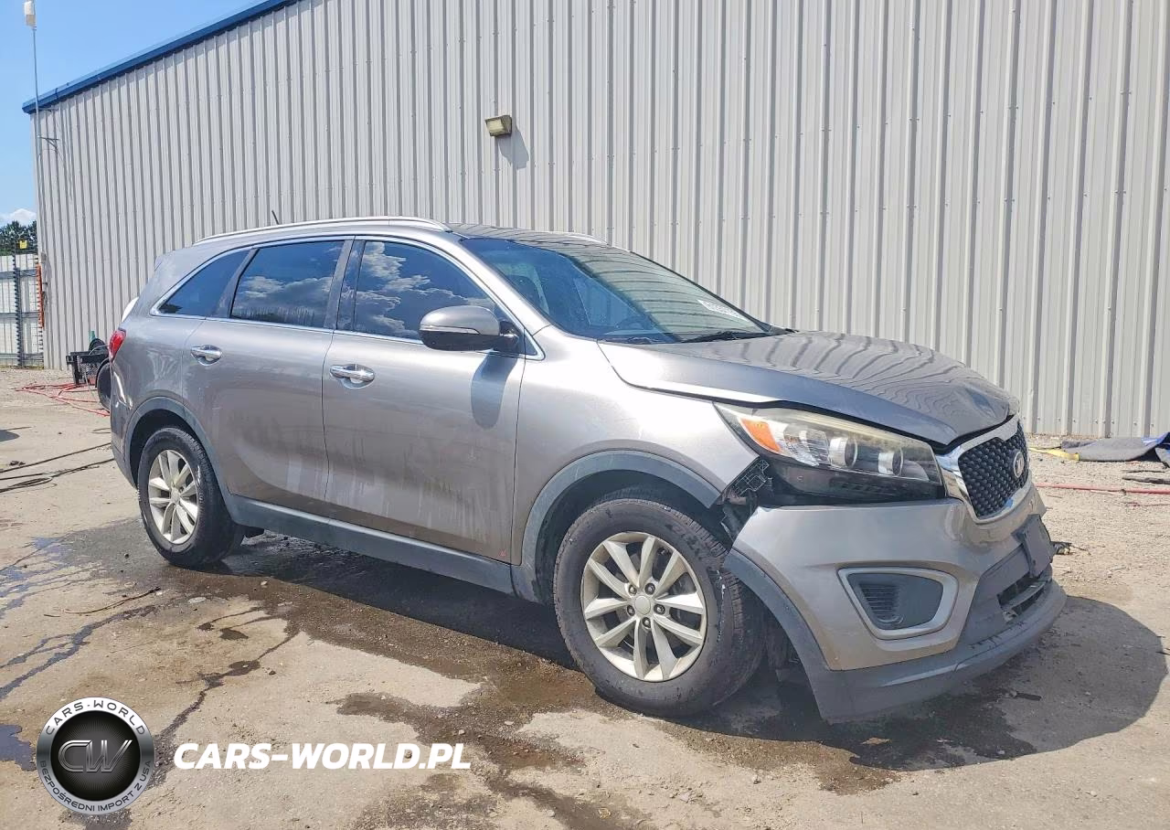 2016 Kia Sorento Lx V6 VIN:5XYPG4A51GG174109 - 4