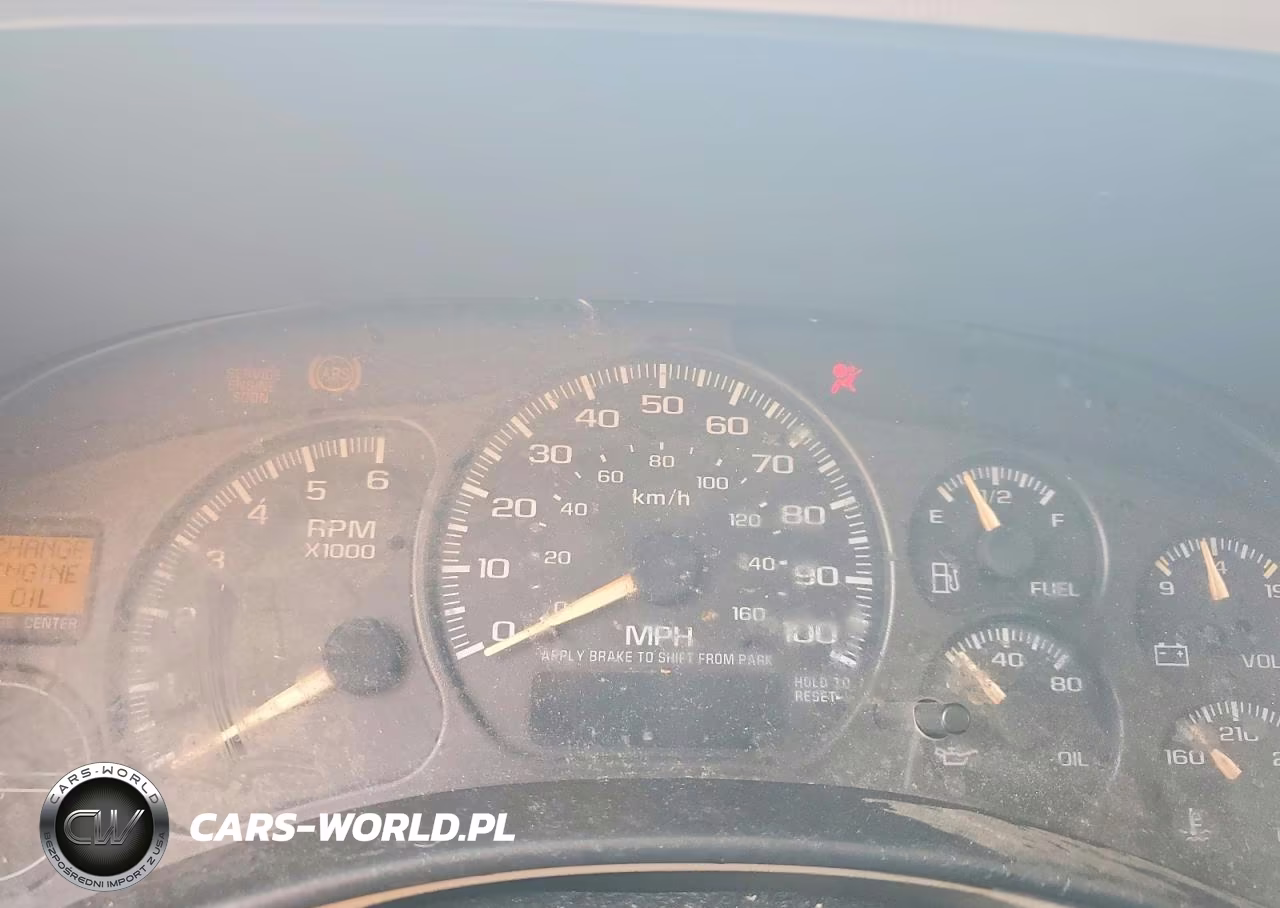 2001 Chevrolet Silverado C1500 VIN:2GCEC19V311185815 - 9