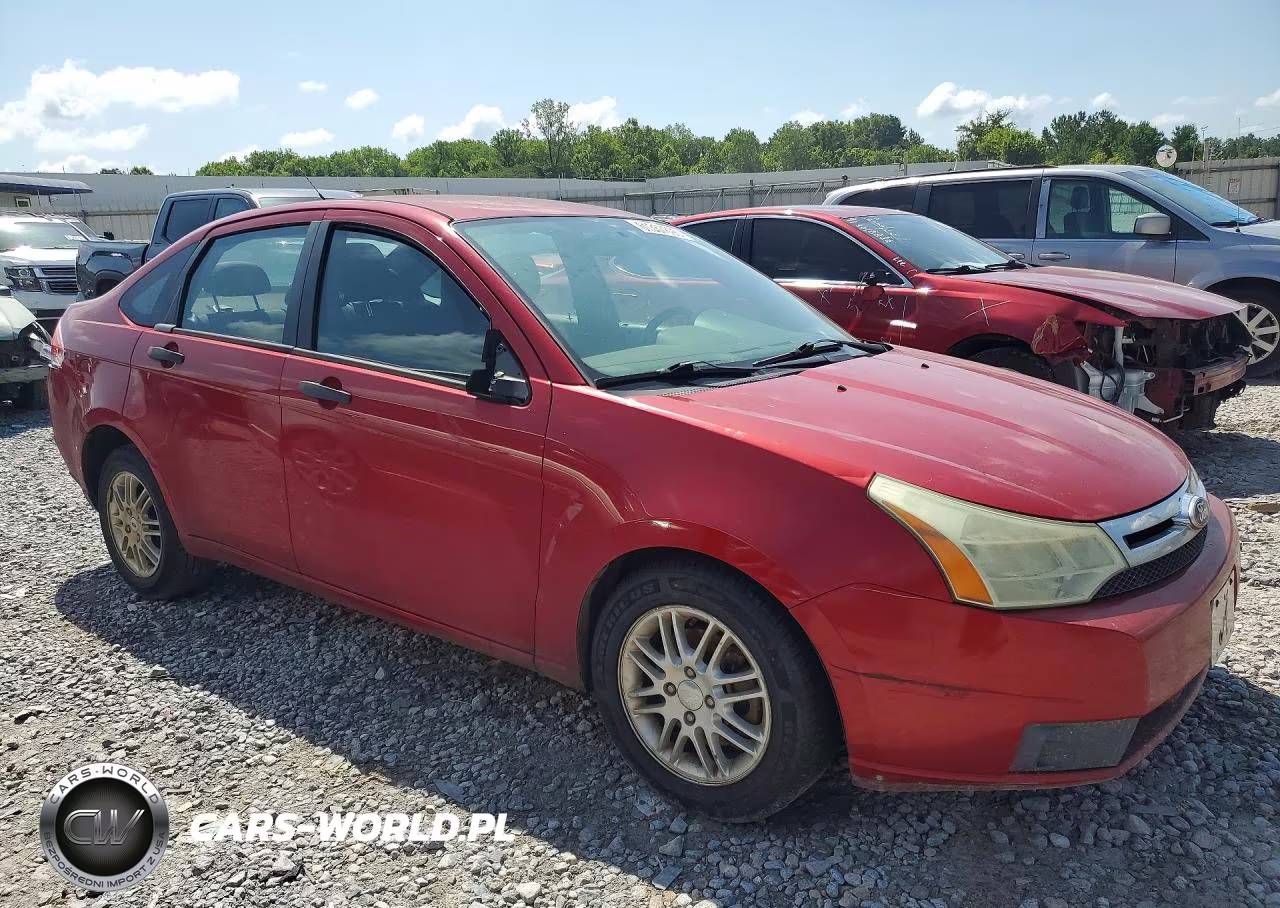 2010 Ford Focus Se VIN:1FAHP3FN1AW276341 - 4