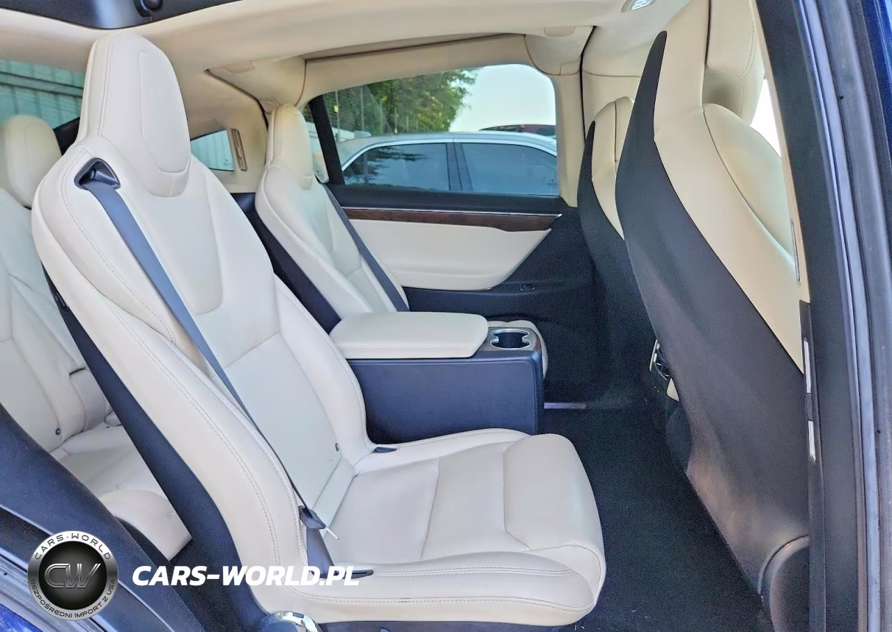 2017 Tesla Model X VIN:5YJXCBE2XHF077371 - 11
