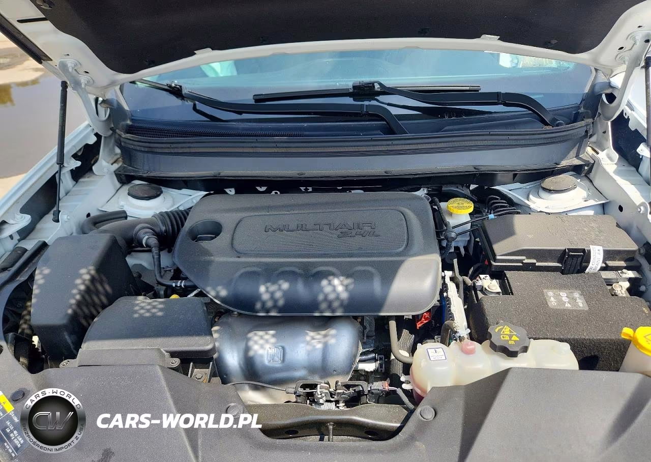 2023 Jeep Cherokee Altitude Lux VIN:1C4PJMMB9PD110174 - 12