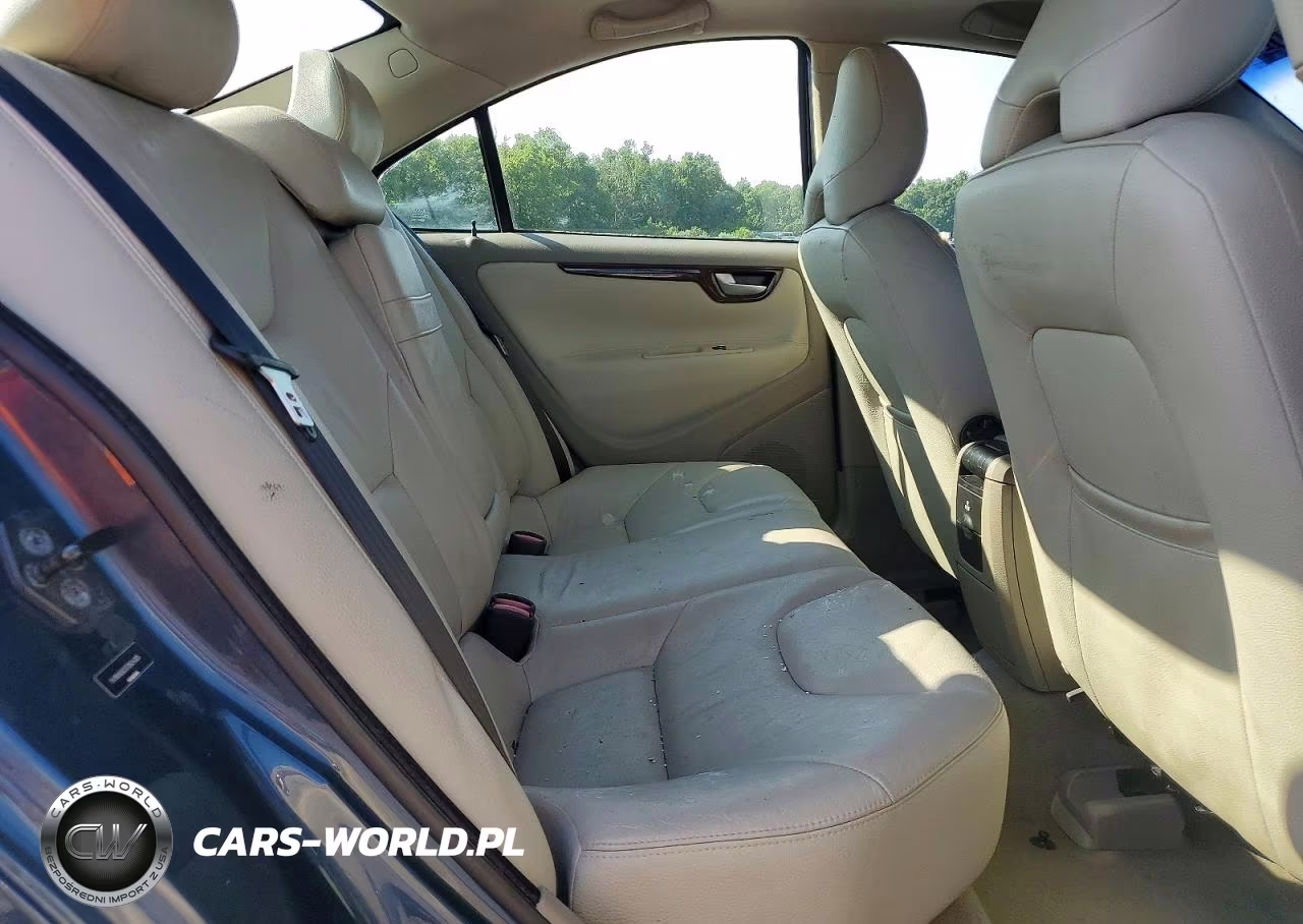 2007 Volvo S60 VIN:YV1RH592372624305 - 10