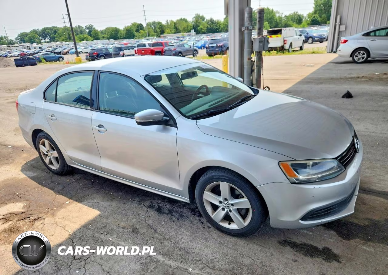 2012 Volkswagen Jetta Tdi VIN:3VWLL7AJ2CM410012 - 4