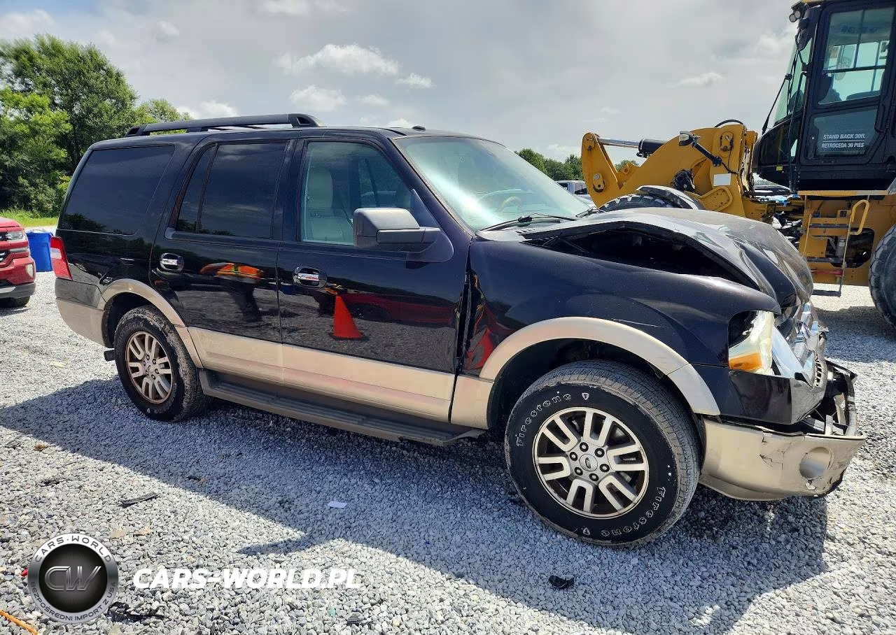 2013 Ford Expedition Xlt VIN:1FMJU1H53DEF31325 - 4