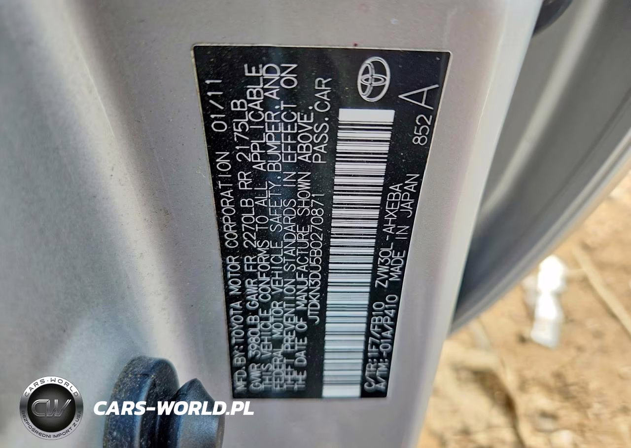 2011 Toyota Prius Two VIN:JTDKN3DU5B0270871 - 12