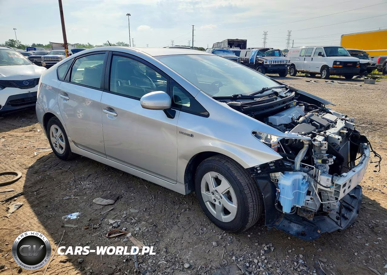 2011 Toyota Prius Two VIN:JTDKN3DU5B0270871 - 4