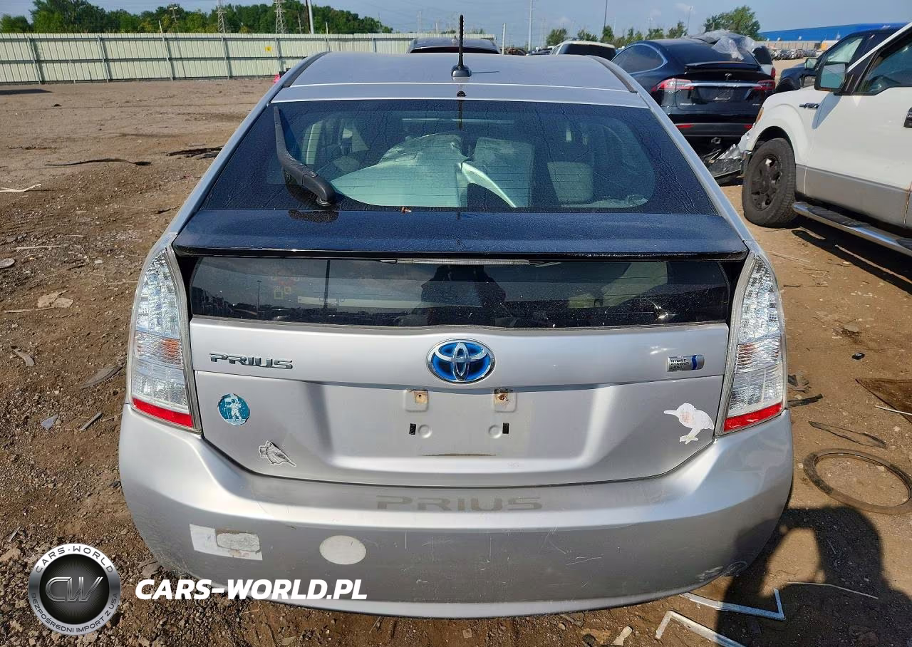 2011 Toyota Prius Two VIN:JTDKN3DU5B0270871 - 6
