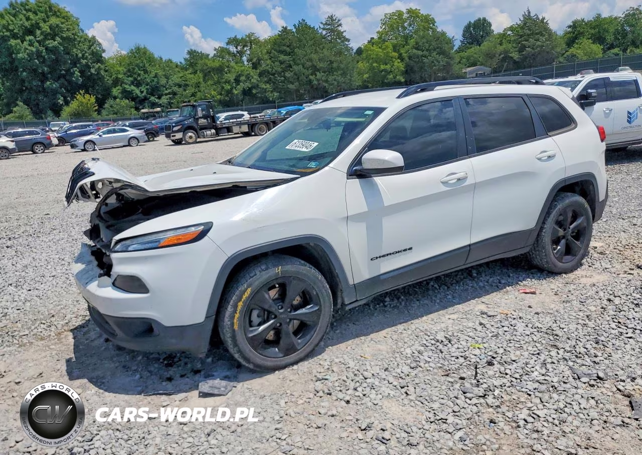 2015 Jeep Cherokee Latitude – zdjęcie 1 z 13