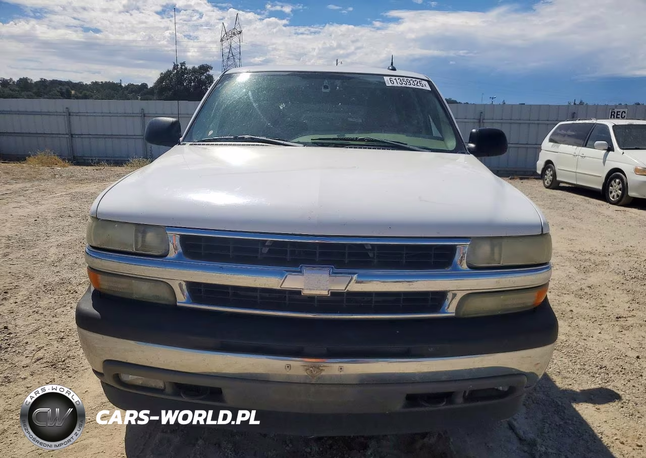 2005 Chevrolet Tahoe K1500 VIN:1GNEK13VX5R162239 - 5