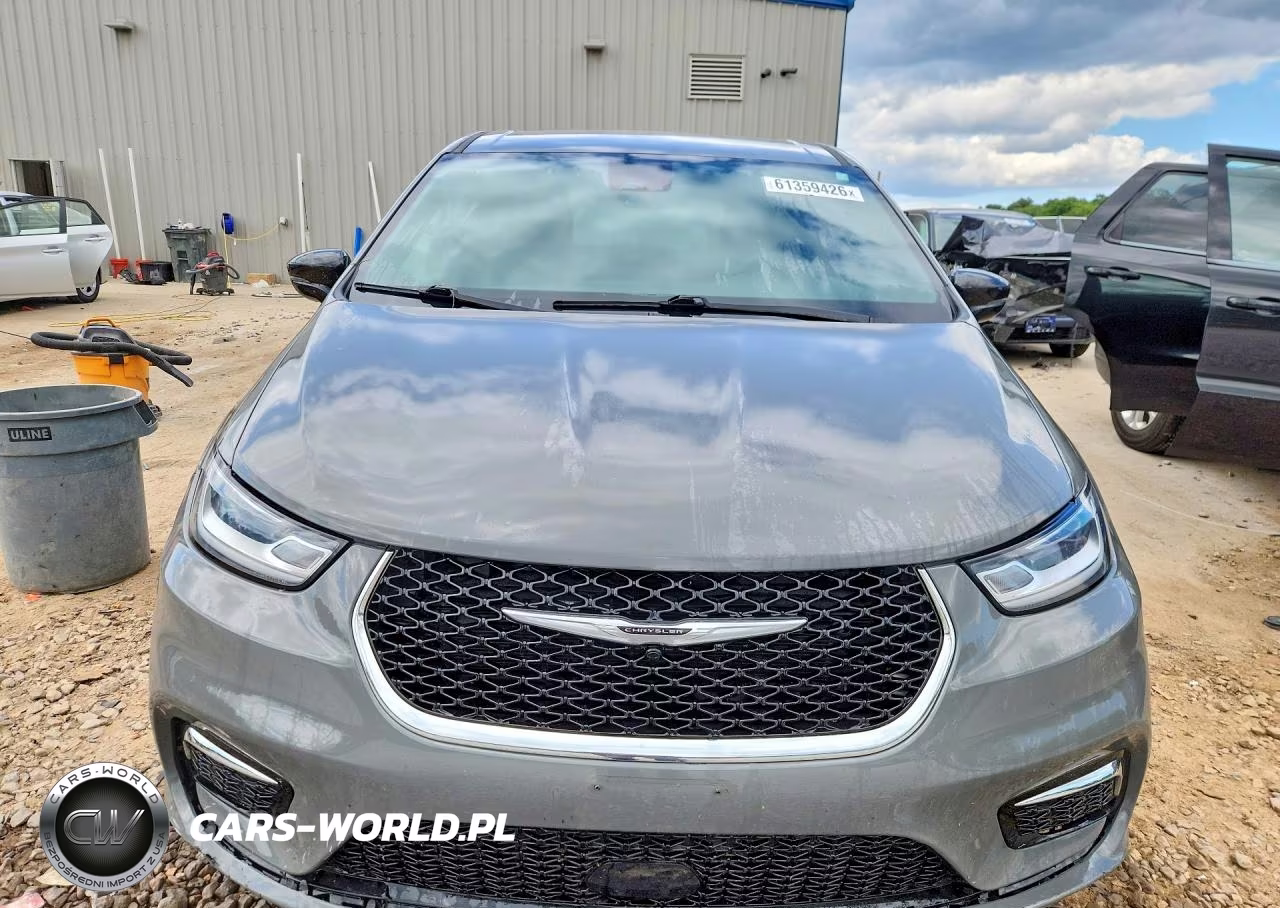 2025 Chrysler Pacifica Select VIN:2C4RC1BG4SR504736 - 5