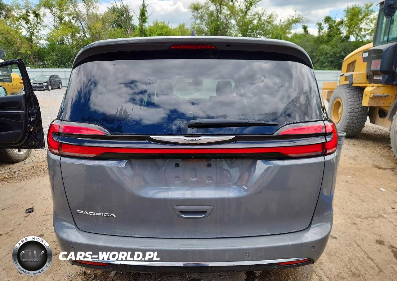 2025 Chrysler Pacifica Select VIN:2C4RC1BG4SR504736 - 6