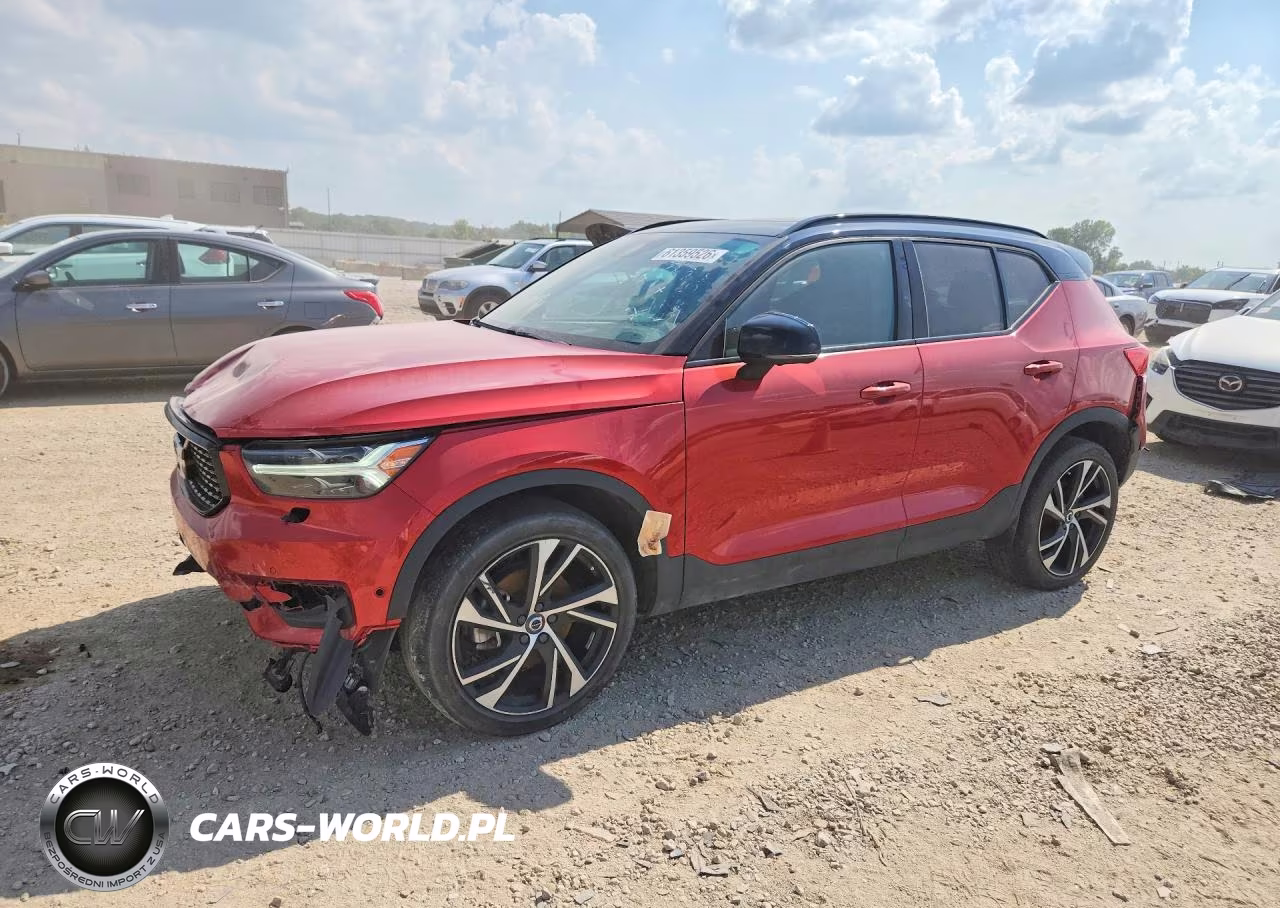 2020 Volvo Xc40 T5 R-Design