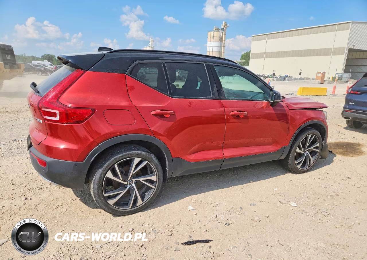 2020 Volvo Xc40 T5 R-Design VIN:YV4162UM7L2207390 - 3