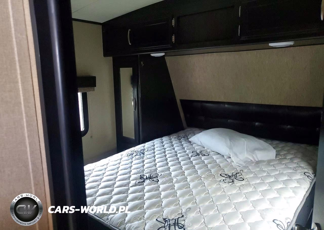 2017 Grand Design Imagine Camper VIN:573TE3327H3402968 - 5