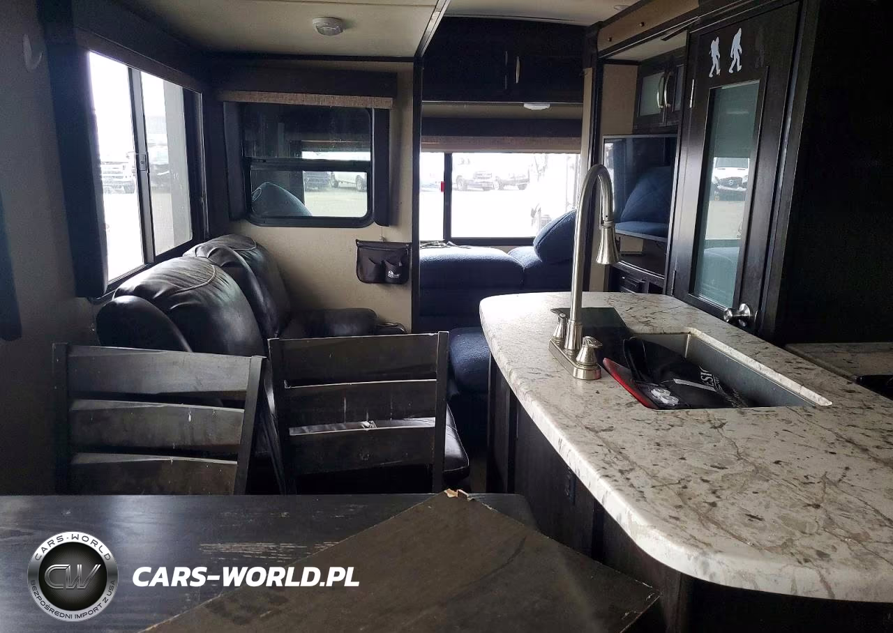 2017 Grand Design Imagine Camper VIN:573TE3327H3402968 - 6