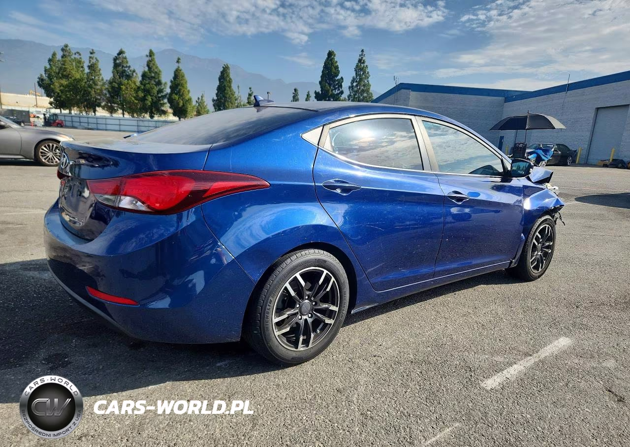 2016 Hyundai Elantra Value Edition VIN:5NPDH4AE7GH723711 - 3