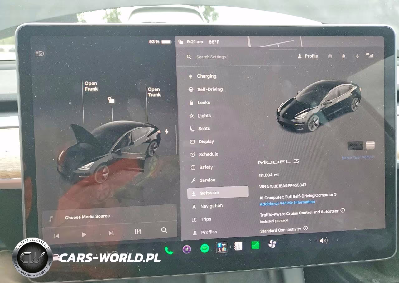 2023 Tesla Model 3 VIN:5YJ3E1EA5PF455847 - 9